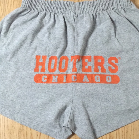 Bin 6 Womens Hooters Chicago Athletic Boy Shorts Elastic Waistband Gray Sz Small - Picture 2 of 4